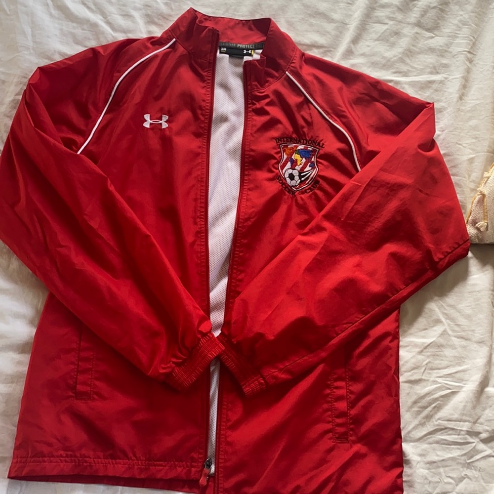 Red soccer wind breaker